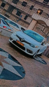 سيارة رينو فوانس للبيع موديل 2014