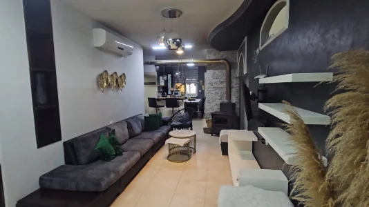 سكنة في منطقة الزعيم للبيع