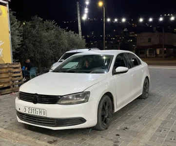 سيارة جيتا 2012 اوتوماتيك للبيع